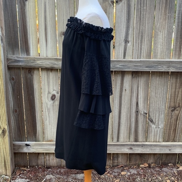 MICHAEL KORS COLLECTION Silk-Georgette and Lace Off-The-Shoulder Dress, size 2 - Picture 5 of 8